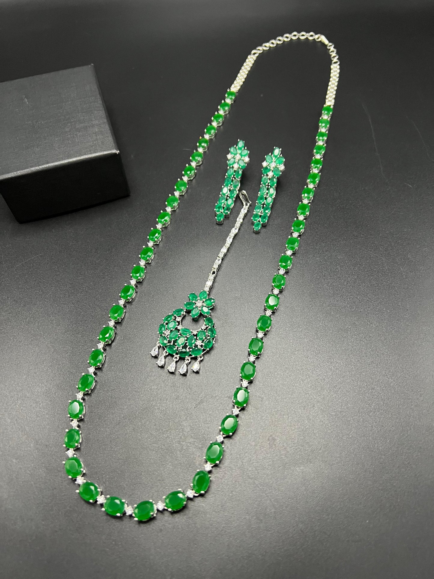 Fancy mala with earrings and tikka set for girls