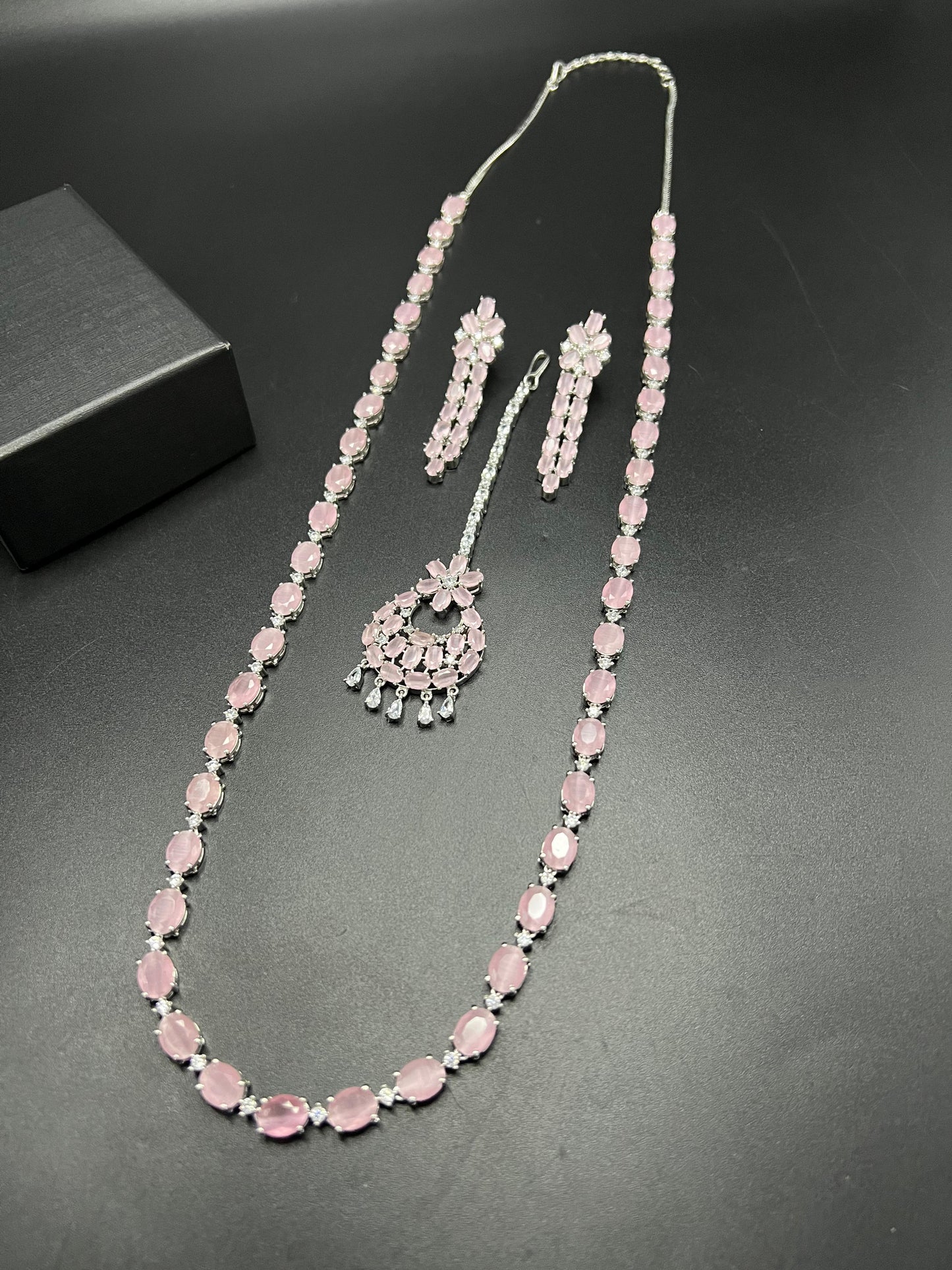 Fancy mala with earrings and tikka set for girls