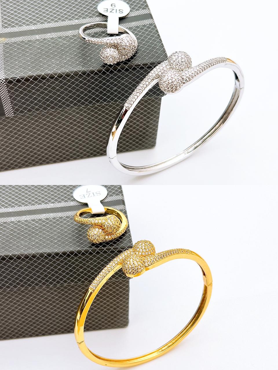 Openable bracelets with rings