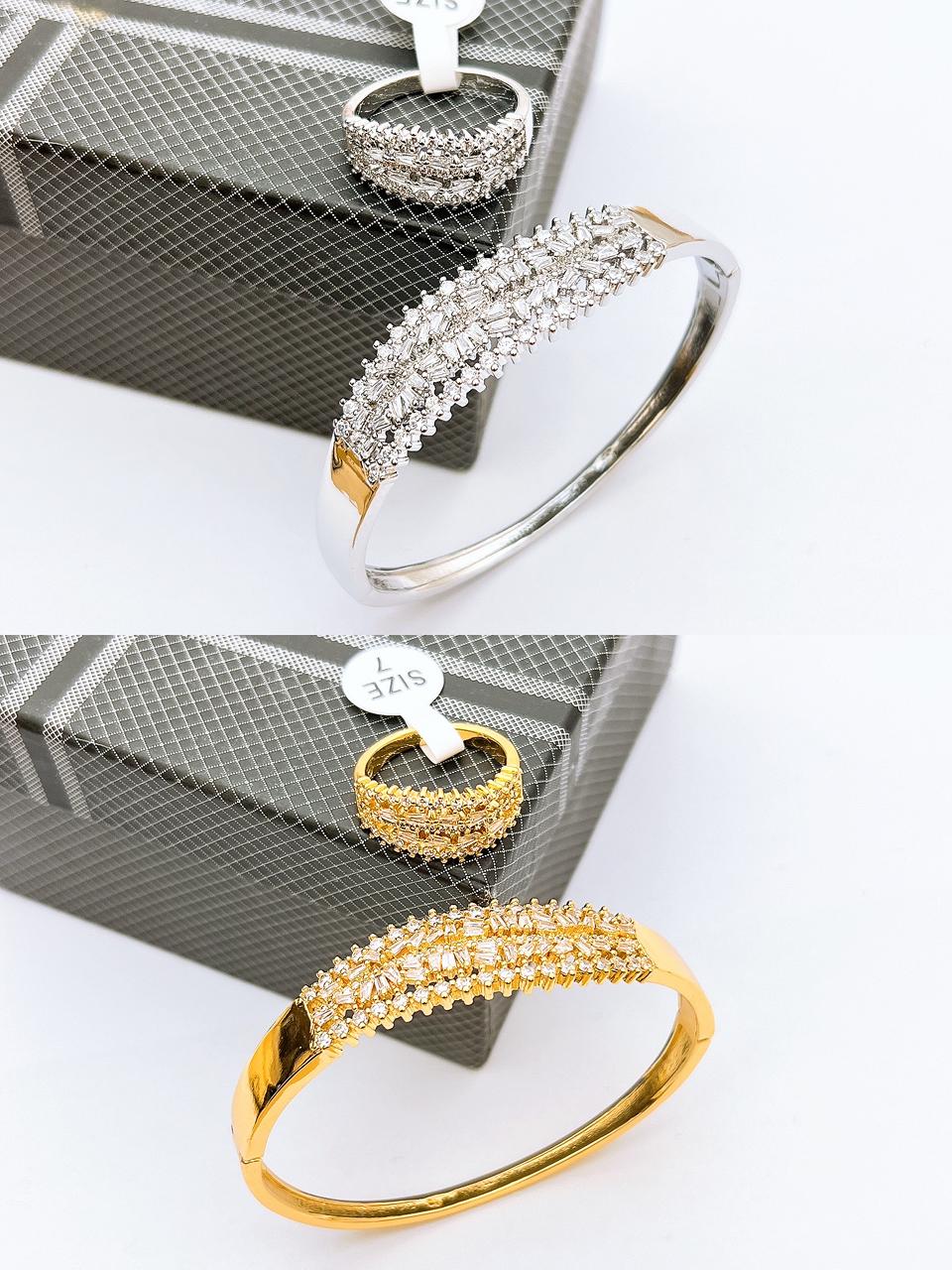 Openable bracelets with rings